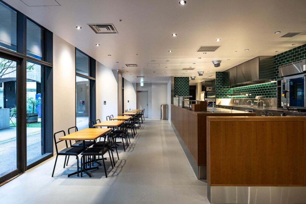 crisp salad works 日比谷-内観-04