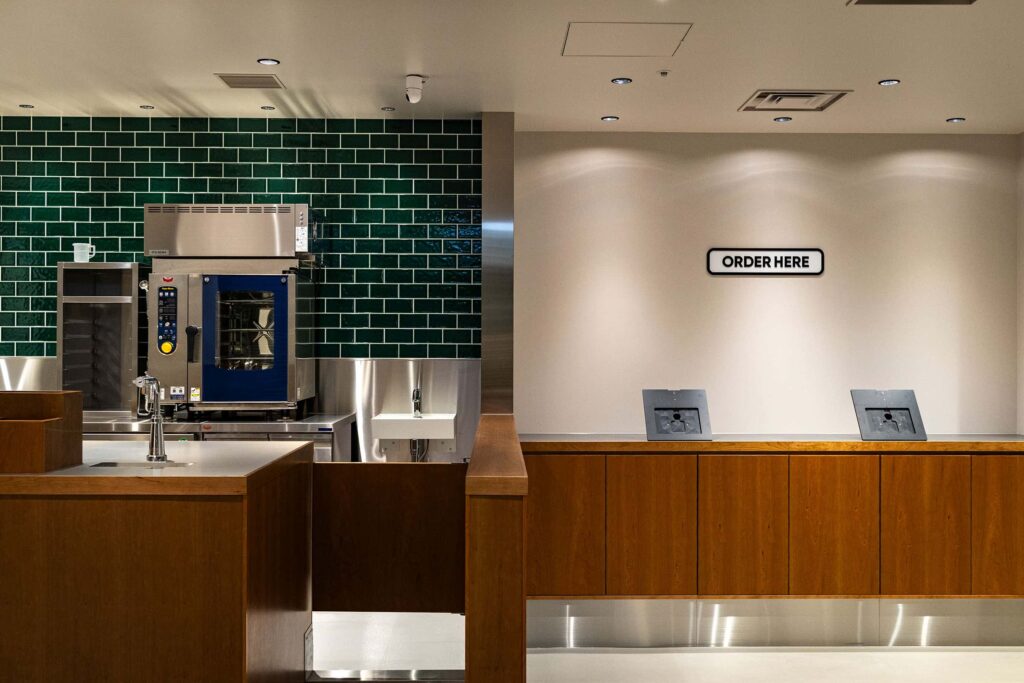 crisp salad works 日比谷-内観-06