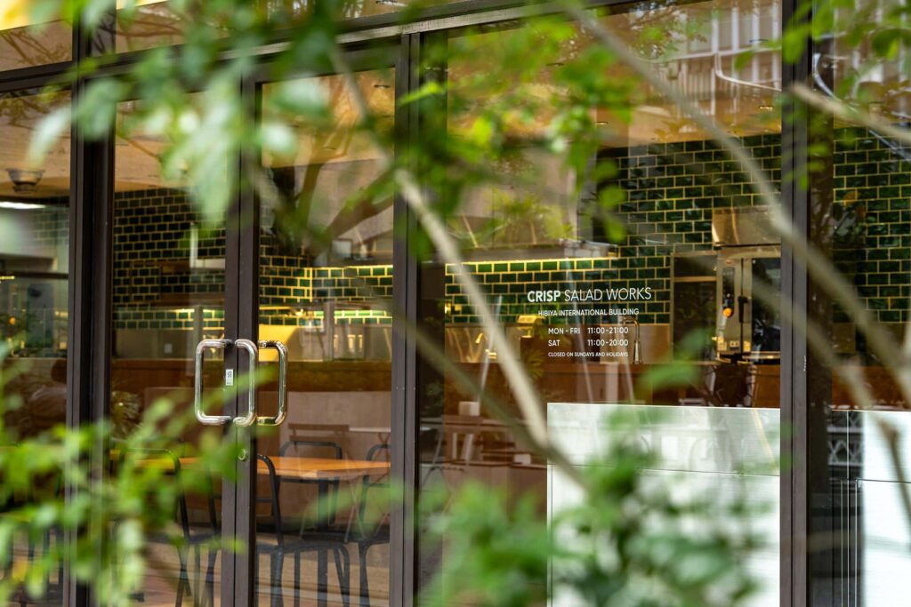 crisp salad works 日比谷-外観-03